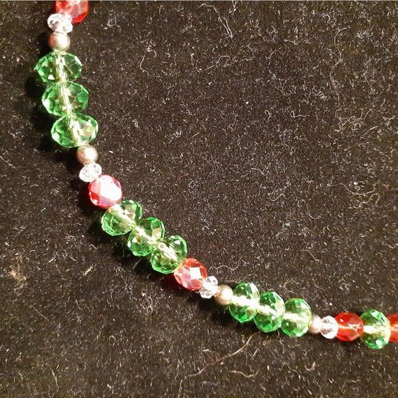 18.5" CRYSTAL NECKLACE - Picture 3 of 5